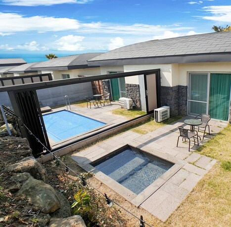 Imagen de la habitación del Pool and Villa Sorang. Foto 25