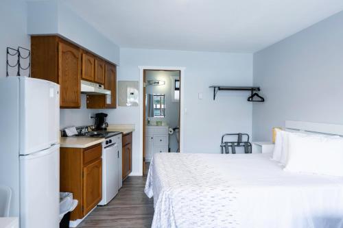 Imagen de la habitación del Poplars Motel on the lake. Foto 16