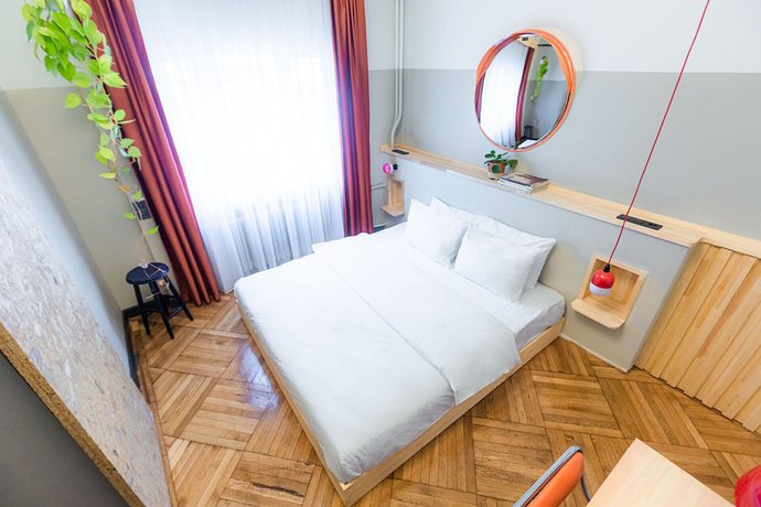Imagen de la habitación del Popstel. Foto 7