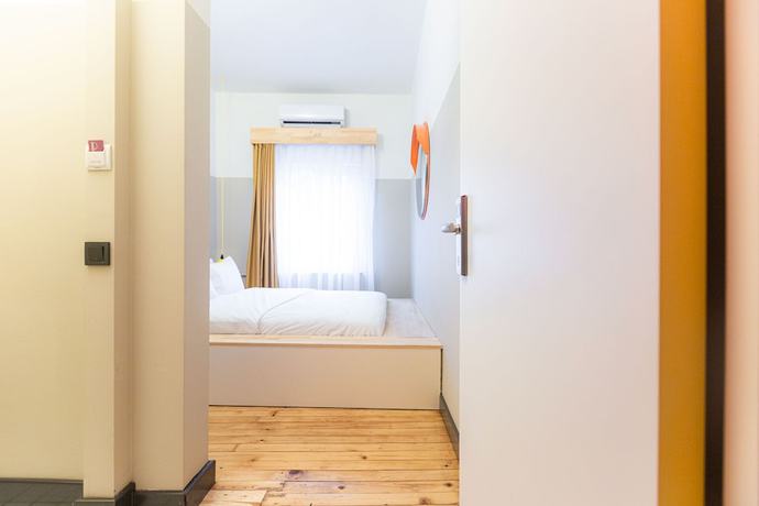 Imagen de la habitación del Popstel. Foto 9