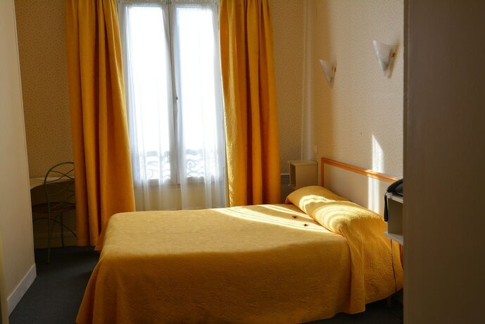 Imagen de la habitación del Port Royal Hotel. Foto 13