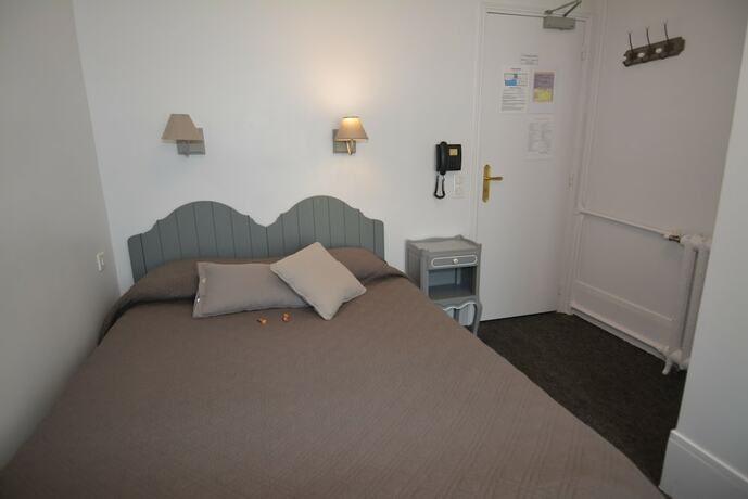 Imagen de la habitación del Port Royal Hotel. Foto 14