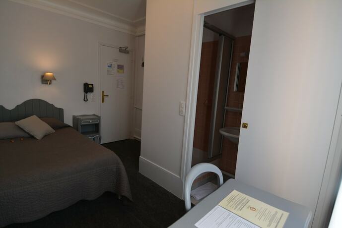 Imagen de la habitación del Port Royal Hotel. Foto 20