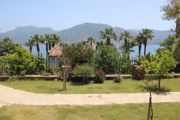 Imagen de los exteriores del Portakal Hotel Selimiye. Foto 19