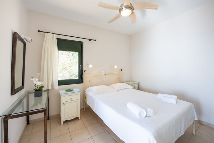 Imagen de la habitación del Portela Suites Kastri. Foto 3