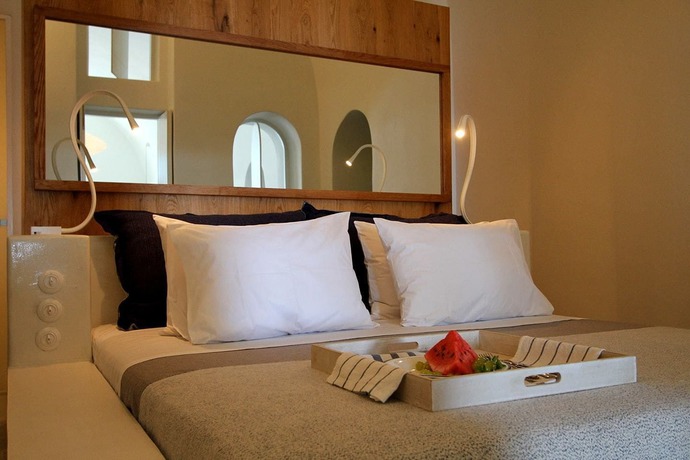 Imagen de la habitación del Porto Fira Villas. Foto 6