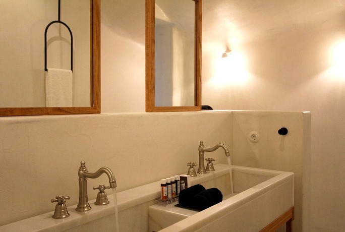 Imagen de la habitación del Porto Fira Villas. Foto 17