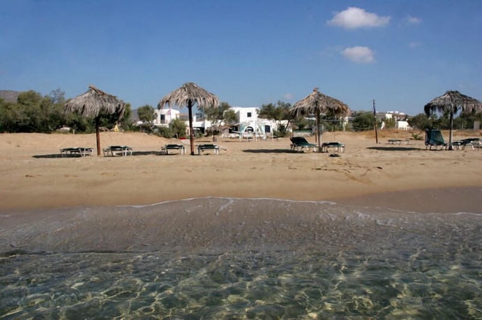 Imagen de los exteriores del Porto Paradiso. Foto 16