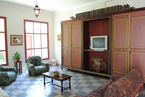 Imagen general del Posada Casa De Borgoña. Foto 35