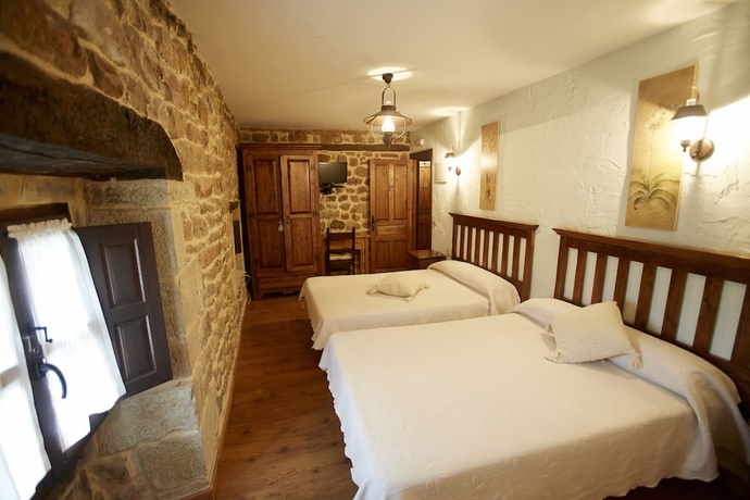 Imagen de la habitación del Posada Rural Ochohermanas. Foto 13