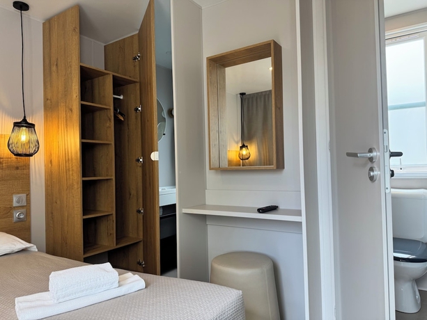 Imagen de la habitación del Poseidon Beach Village Resort. Foto 2