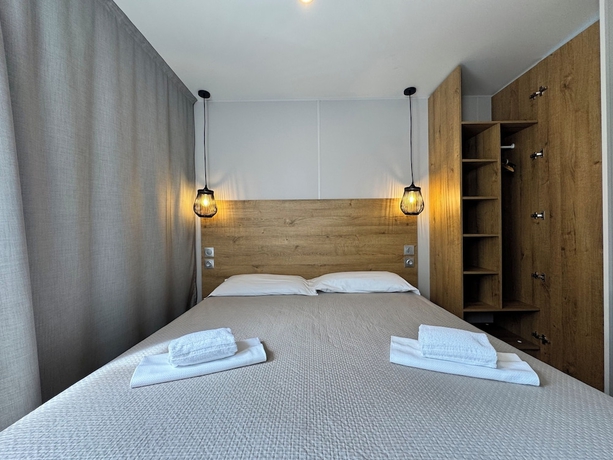 Imagen de la habitación del Poseidon Beach Village Resort. Foto 5