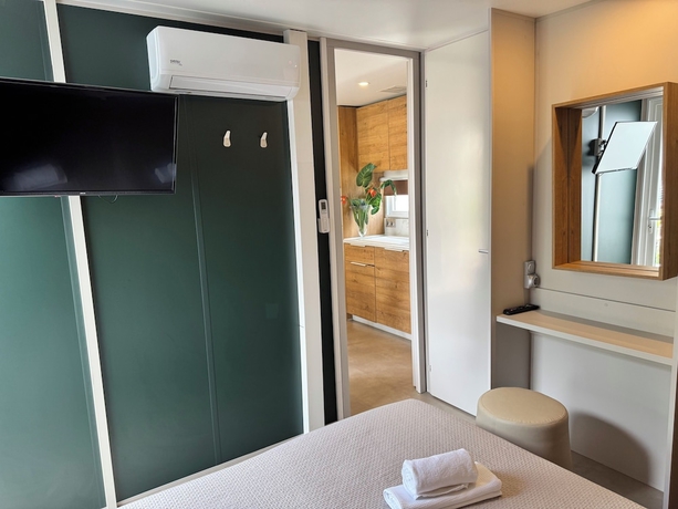 Imagen de la habitación del Poseidon Beach Village Resort. Foto 6