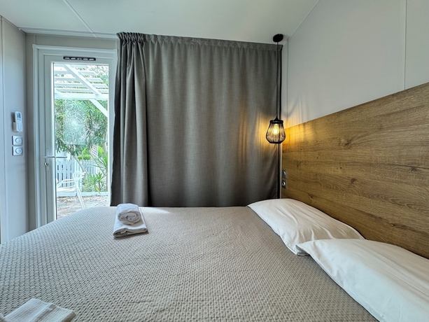 Imagen de la habitación del Poseidon Beach Village Resort. Foto 14
