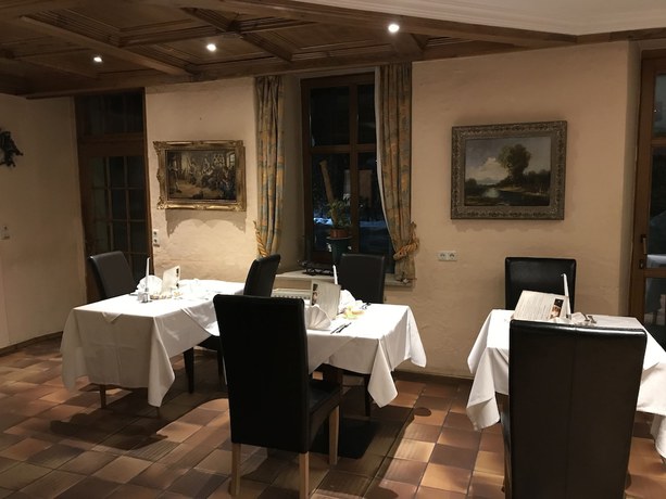 Imagen del bar/restaurante del Post Sachrang. Foto 2