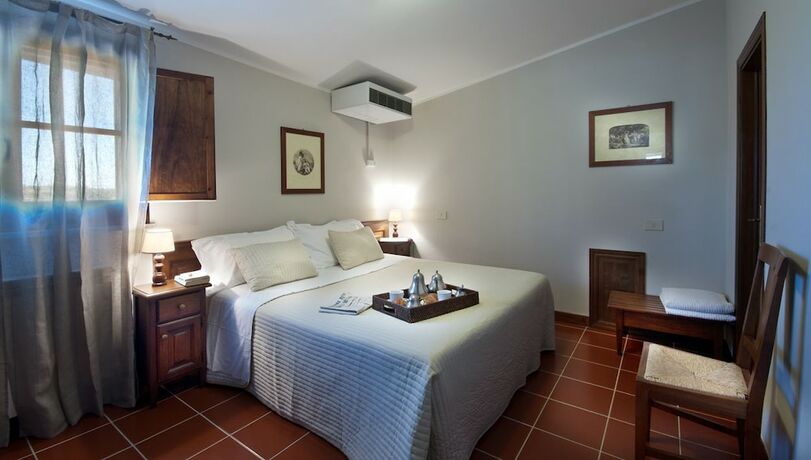 Imagen de la habitación del Poste del Chiugi. Foto 19
