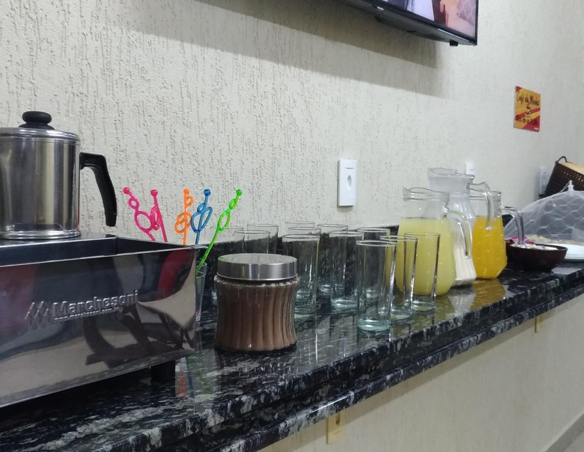 Imagen general del Poupahotel Unidade Bairro, Taubat&eacute;. Foto 16