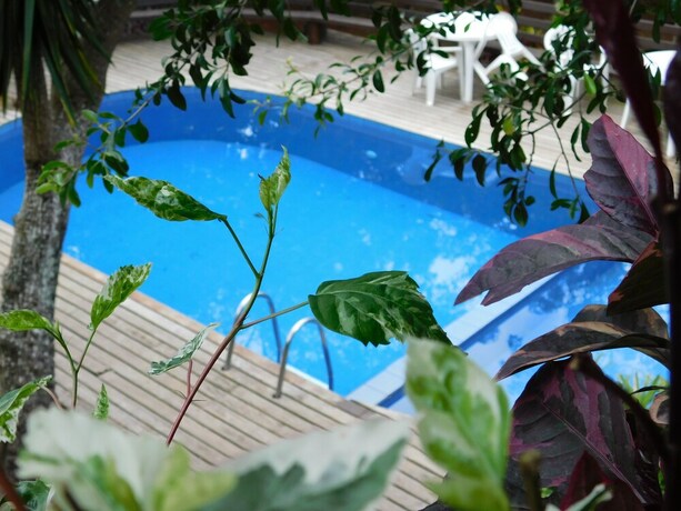 Imagen de la piscina del Pousada Sarata Village Ferradura. Foto 17