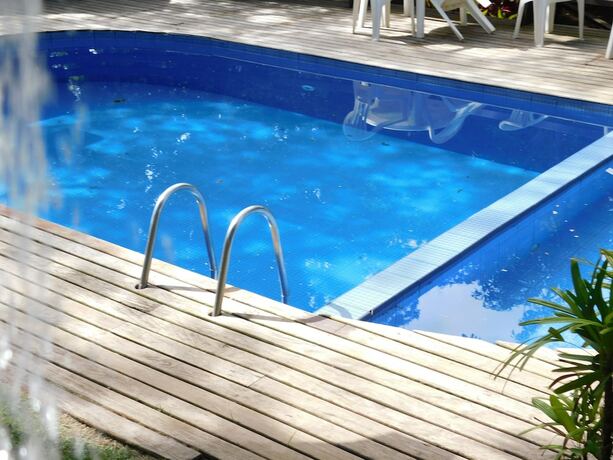 Imagen de la piscina del Pousada Sarata Village Ferradura. Foto 20