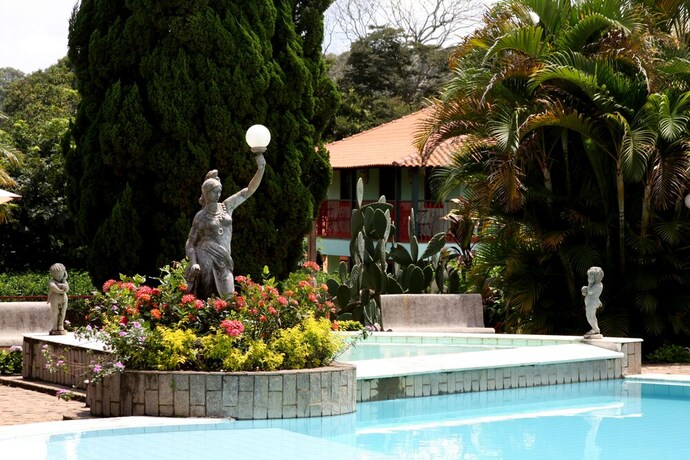 Imagen de la piscina del Pousada Villa Buonabitacolo. Foto 31