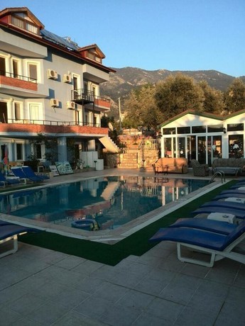 Imagen de la piscina del Poyraz Hotel, FETHIYE. Foto 11
