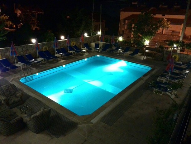 Imagen de la piscina del Poyraz Hotel, FETHIYE. Foto 14