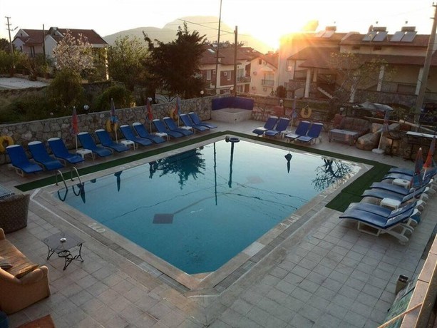 Imagen de la piscina del Poyraz Hotel, FETHIYE. Foto 19
