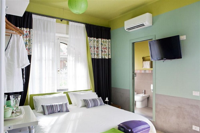 Imagen de la habitación del Pratinn Vatican. Foto 5