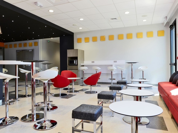 Imagen del bar/restaurante del Première Classe Lyon Est - Saint-priest Eurexpo. Foto 8