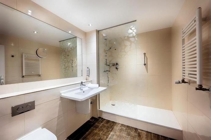 Imagen general del Premier Inn Stuttgart Bad Cannstatt. Foto 15