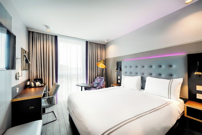 Imagen de la habitación del Premier Inn Wolfsburg City Centre. Foto 11