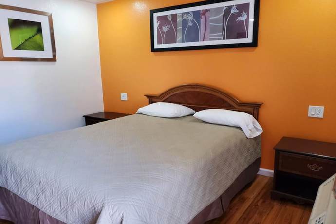 Imagen de la habitación del Premier Inn and Suites. Foto 7