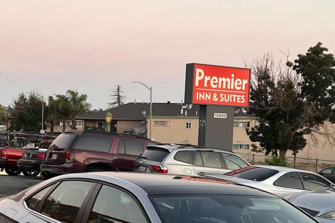 Imagen general del Premier Inn and Suites. Foto 5