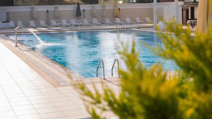 Imagen de la piscina del Premier Vista Hotel Silivri. Foto 18