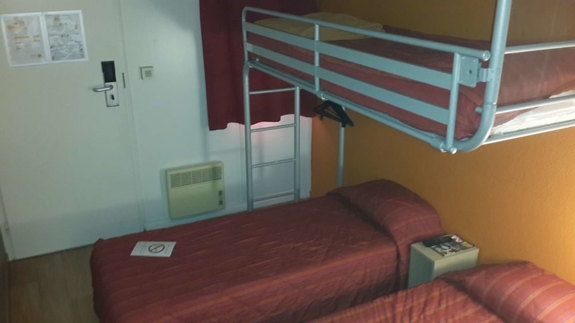 Imagen de la habitación del Premiere Classe Bayonne. Foto 14