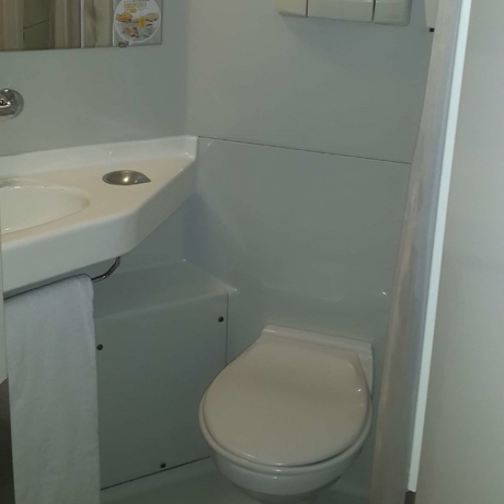 Imagen de la habitación del Premiere Classe Bayonne. Foto 17