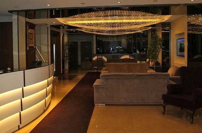 Imagen de los interiores del Prens Hotel. Foto 13