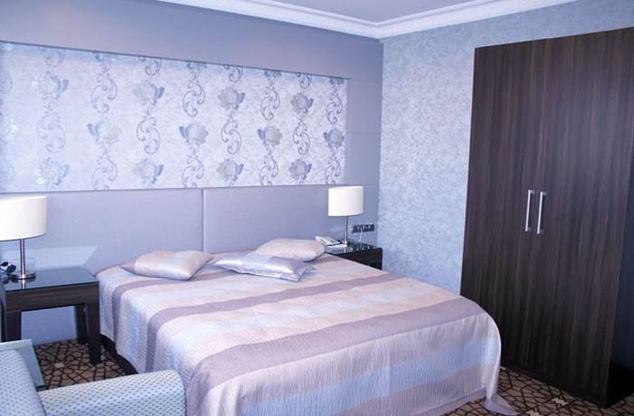 Imagen de la habitación del Prens Hotel. Foto 10