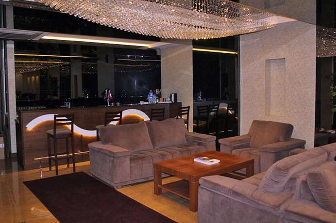 Imagen del bar/restaurante del Prens Hotel. Foto 5