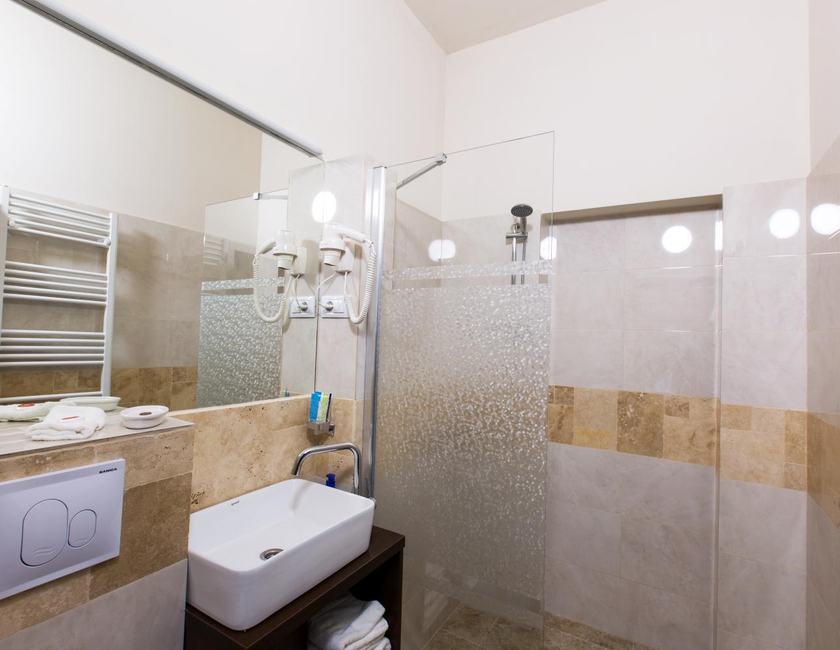 Imagen general del Prestige Hotel, Iasi. Foto 23