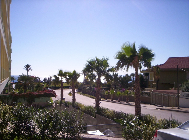 Imagen de los exteriores del Prima Hotel. Foto 7