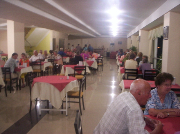 Imagen del bar/restaurante del Prima Hotel. Foto 4