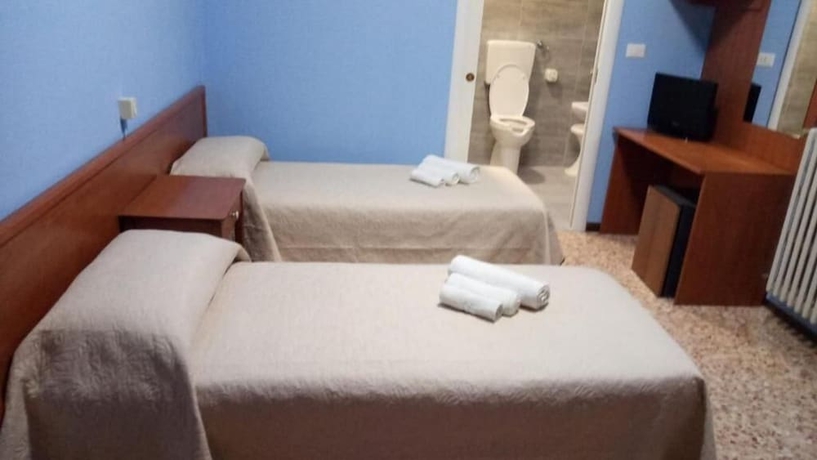 Imagen de la habitación del Primarosa. Foto 9