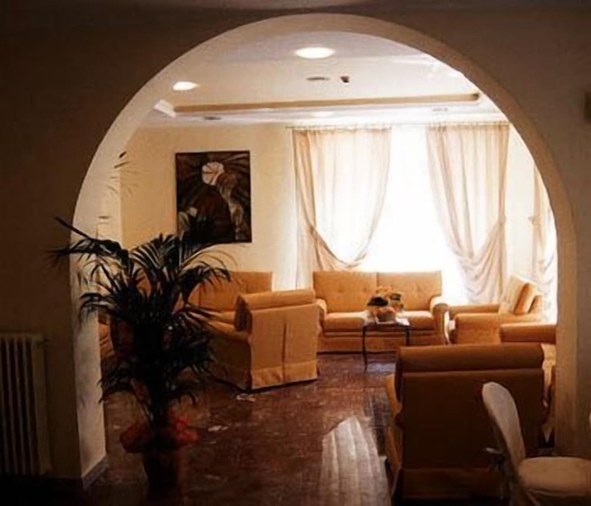 Imagen del bar/restaurante del Primarosa. Foto 6