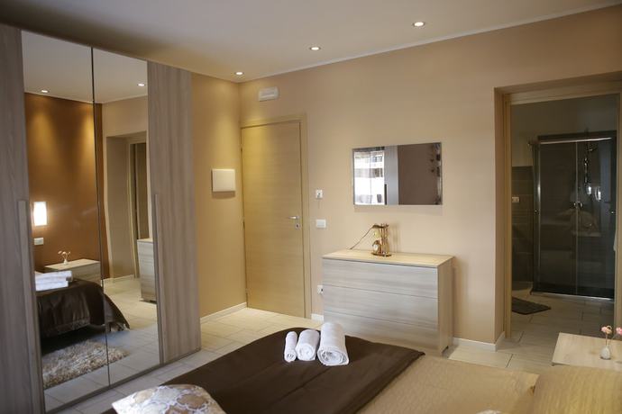 Imagen de la habitación del Primo Hotel. Foto 12