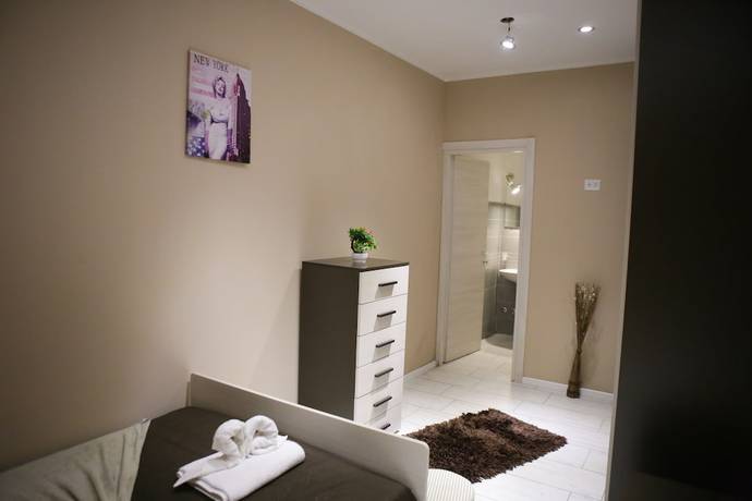 Imagen de la habitación del Primo Hotel. Foto 17