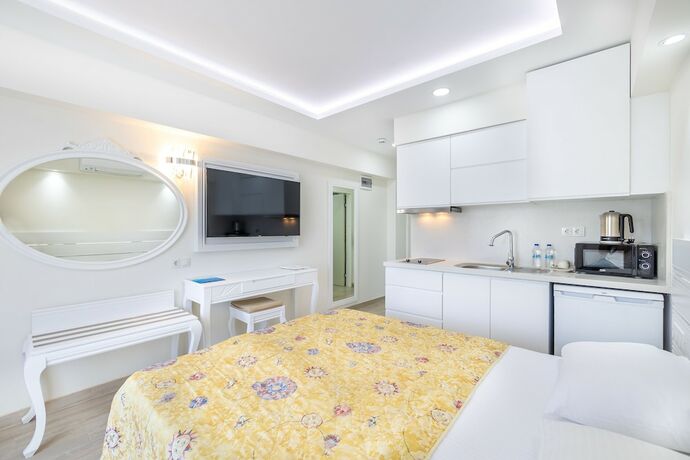Imagen de la habitación del Princess Kinli Suites Hotel. Foto 18