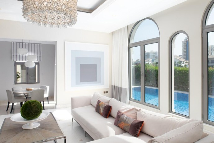 Imagen de la habitación del Private Pool Beach Access Villa w Cinematic Vws. Foto 14