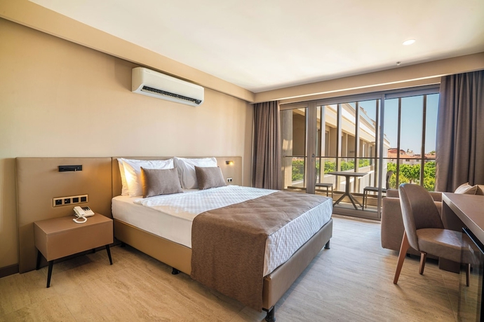 Imagen de la habitación del Prive Suite Side and Spa Hotel. Foto 2