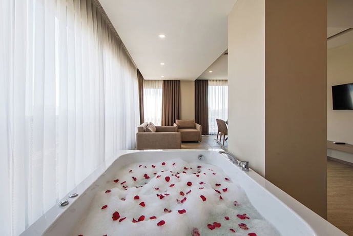 Imagen general del Prive Suite Side and Spa Hotel. Foto 1